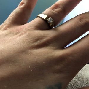 Wedding ring
